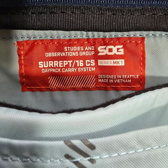 SOG Surrept 16 CS Daypack 16L 1.8 lbs. 4200 Nylon Ripstop - Steel Blue - Picture 4 of 8